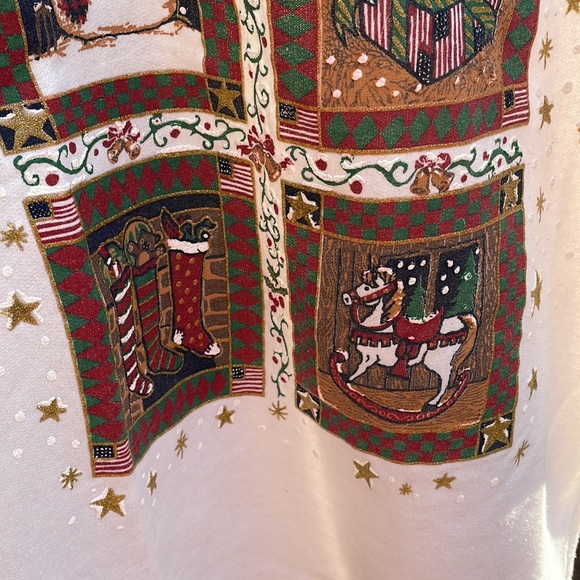 Vintage Christmas Sweater - Picture 4 of 8